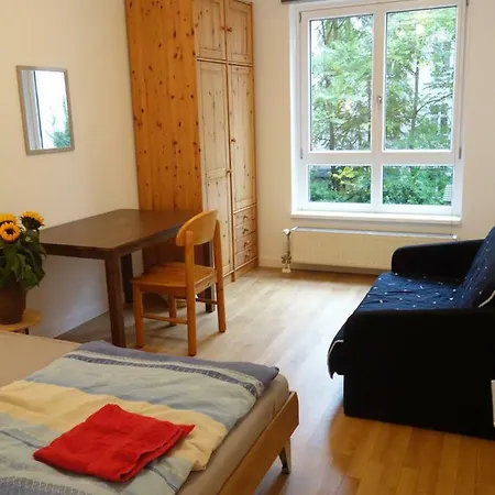Private Rooms In Prenzlauerberg Berlijn Buitenkant foto